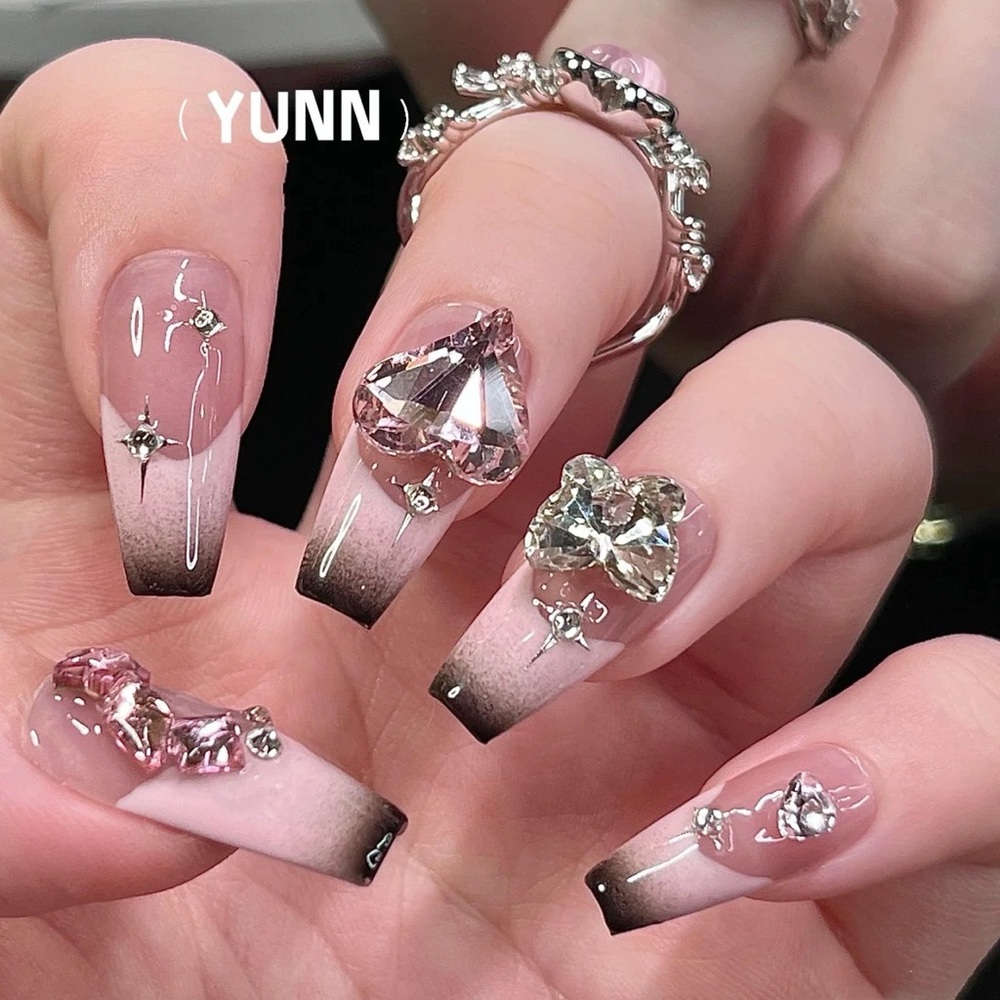 pink barbie press on nails - Picture 2 of 2